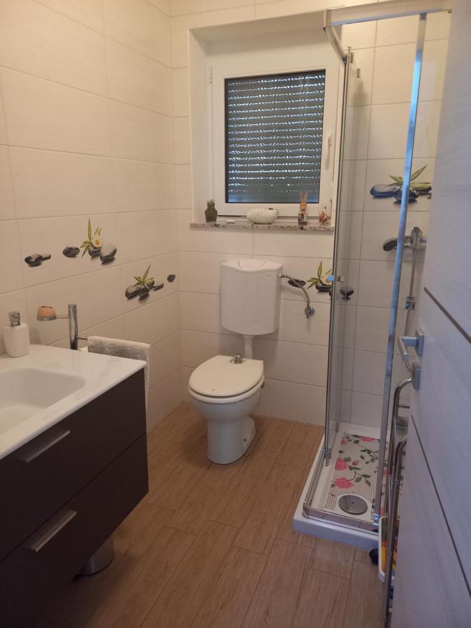 Apartma Majda Apartment Sežana Exterior foto